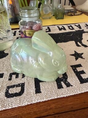 Kohl's Pale Green Iridescent Glass Bunny Figurine